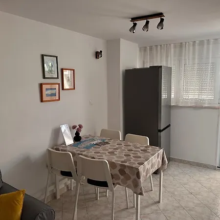 Апартаменты Ella Mare