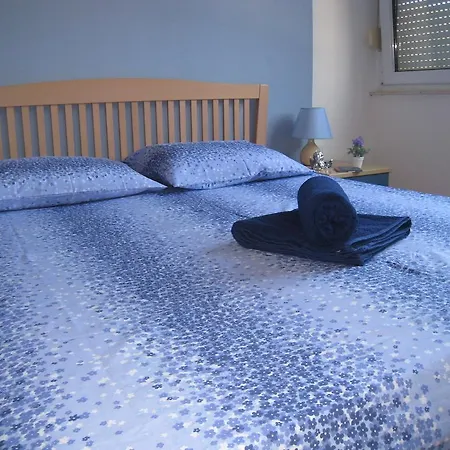 Апартаменты Ella Mare *